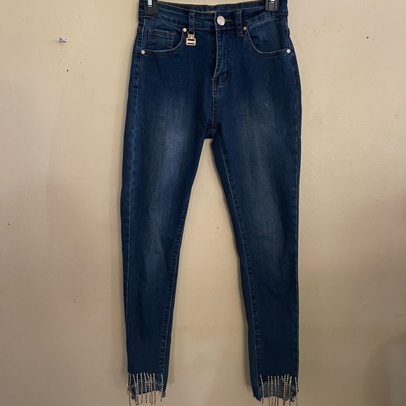 Butt lifting jeans with dangling rhinestones on the bottom of legs. Only worn 2x - Picture 1 of 3
